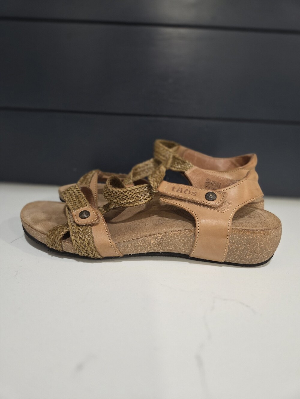 Taos Trulie Braided Strap Comfort Sandals In Camel Arch Support Size 10 - Picture 3 of 10